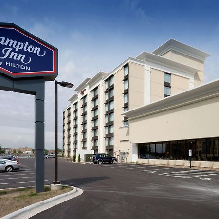 Hampton Inn Green Bay Downtown Bagian luar foto