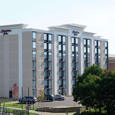 Hampton Inn Green Bay Downtown Bagian luar foto