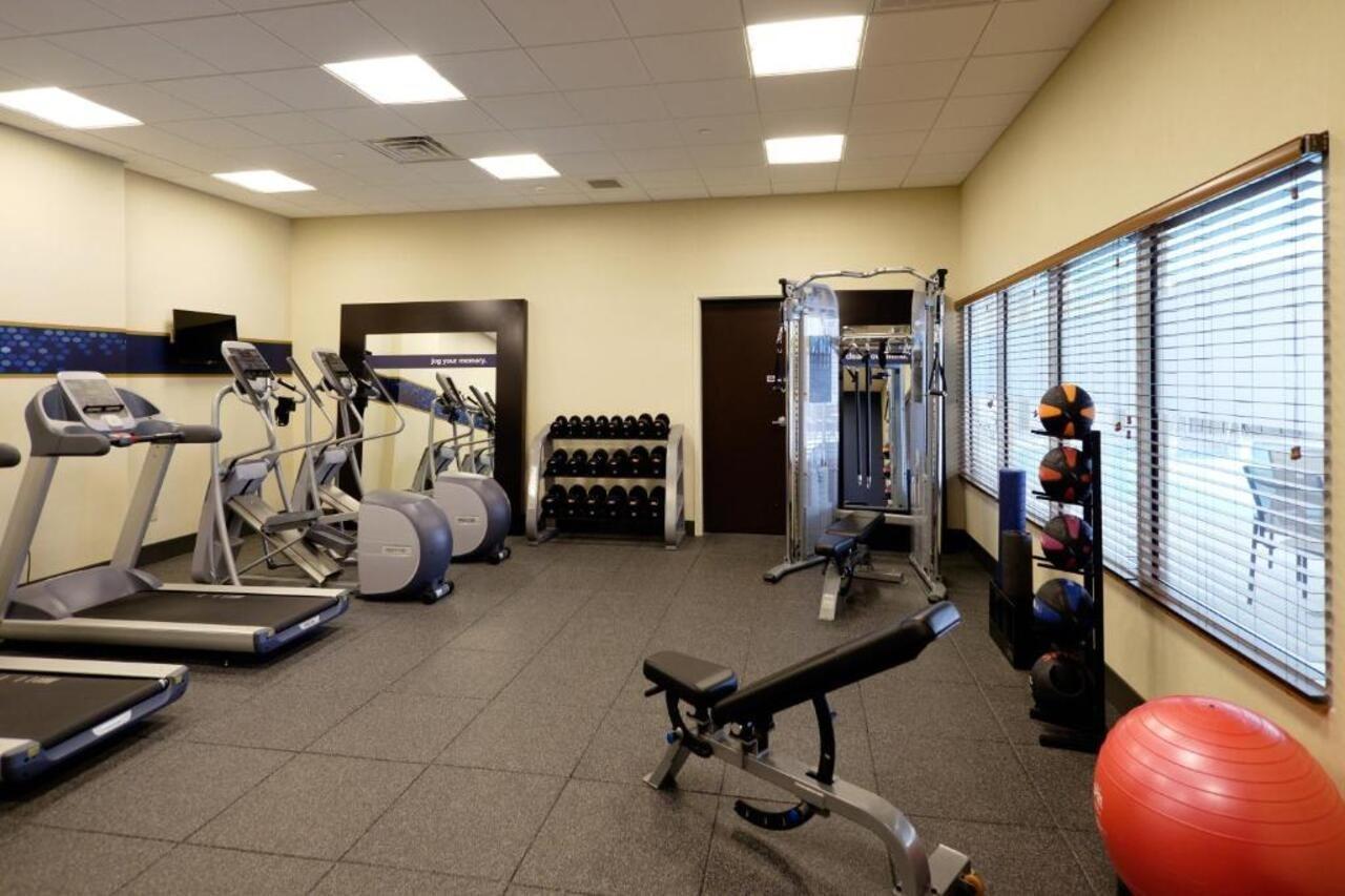 Hampton Inn Green Bay Downtown Bagian luar foto