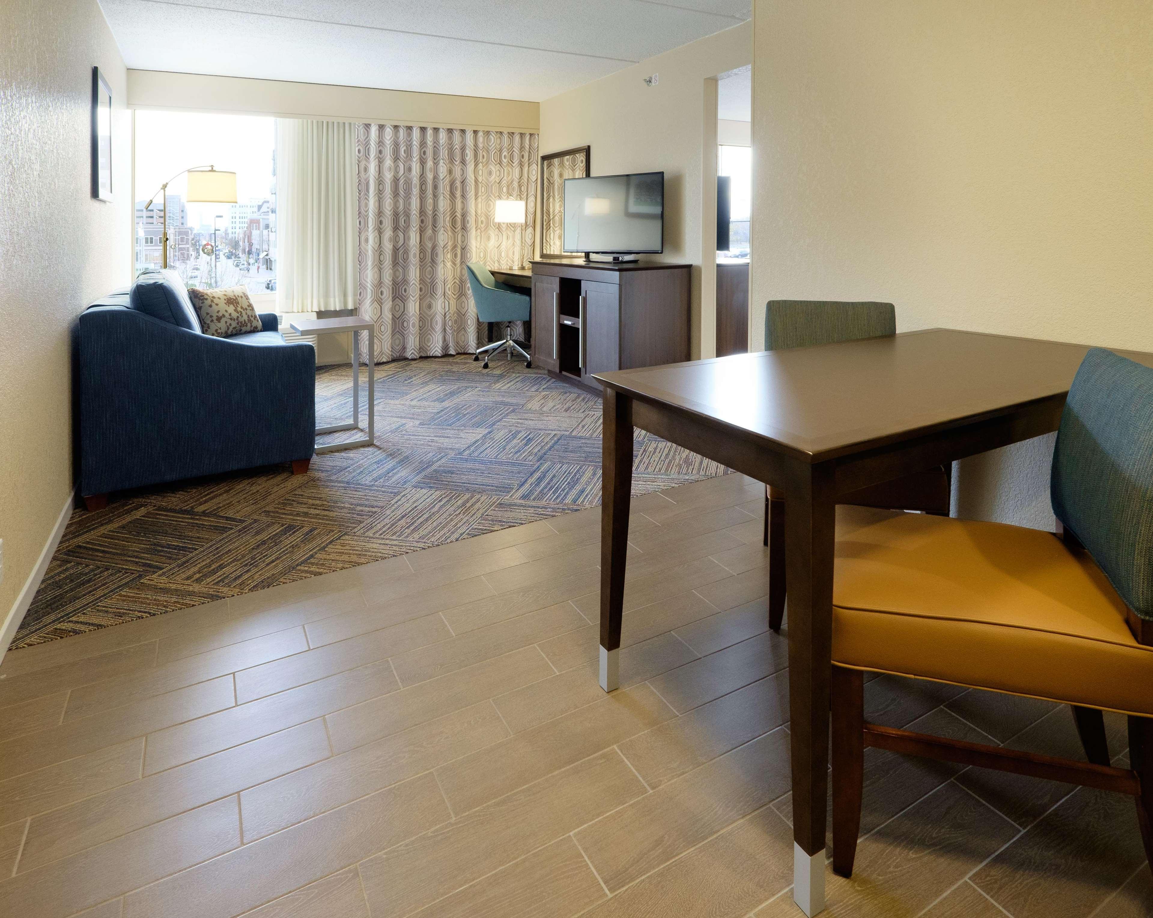 Hampton Inn Green Bay Downtown Bagian luar foto